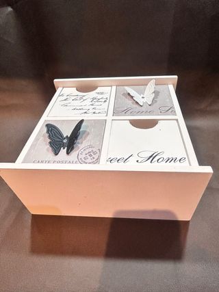 Cajonera Vintage Mariposas Blanco