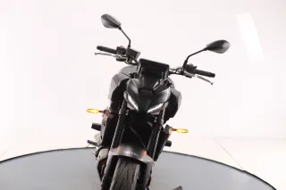 YAMAHA MT-07 2025