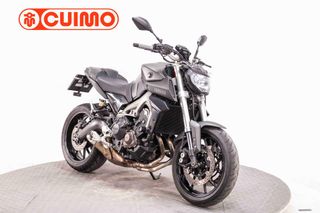 YAMAHA MT 09