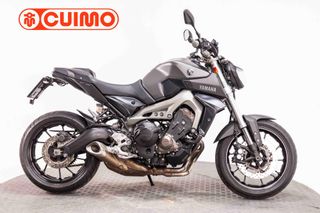 YAMAHA MT 09