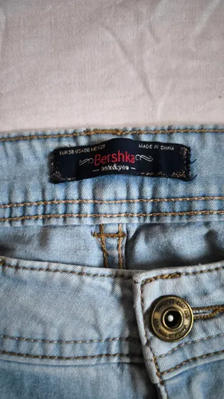 Lote 3 Pantalones Bershka talla M