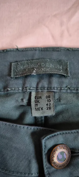 Lote 3 Pantalones Bershka talla M