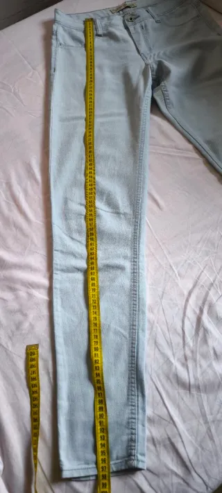 Lote 3 Pantalones Bershka talla M