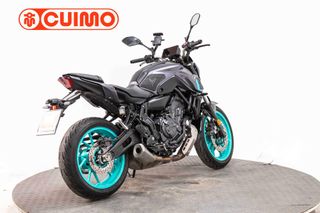 YAMAHA MT 07