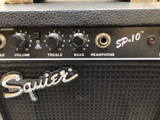 amplificador guitarra squier sp10