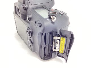 camara digital reflex nikon d610