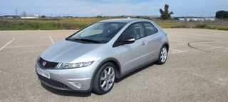 Honda Civic Sport 2.2 i-CTDI
