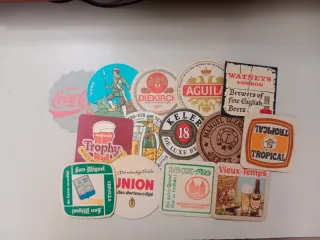 13 Posavasos da Birra Variati e 1 di Cocacola