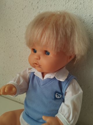 Muñeco Nenuco niño rubio ojos azules