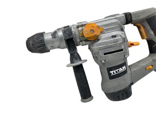 taladro electrico titan ttb810drh