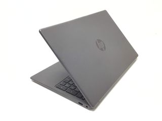 pc portatil hp 255 g10 / ryzen 3 7330u / 32gb ram / 256gb ssd