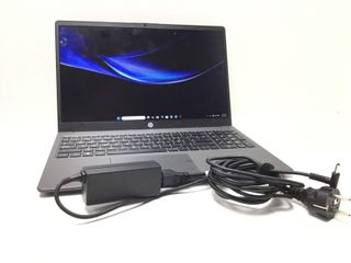 pc portatil hp 255 g10 / ryzen 3 7330u / 32gb ram / 256gb ssd