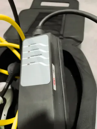 Cargador coche eléctrico Delphi nuevo