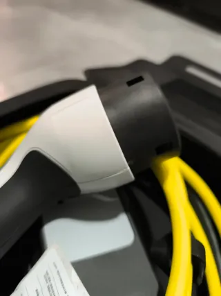 Cargador coche eléctrico Delphi nuevo