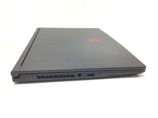 pc portatil msi gf63 / i7-11800h / 16gb ram / rtx3050 / 512gb ssd