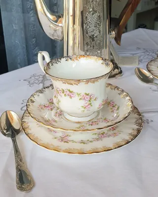 Trio da tea Dimity Rose di Royal Albert