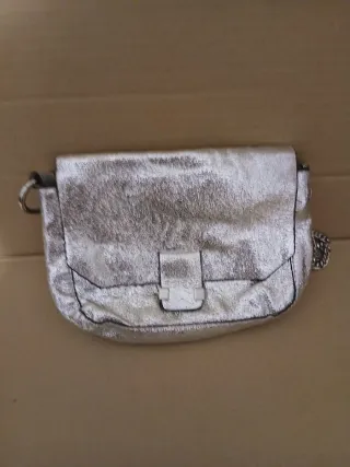 Bolso bandolera plateado Zara