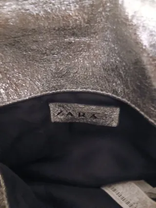 Bolso bandolera plateado Zara