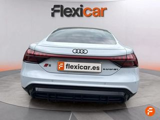 Audi e-tron GT 60 quattro 350kW (476CV)