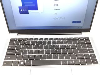 pc portatil kuu intel celeron j4125, 8gb ram, 256gb ssd, grafica compartida