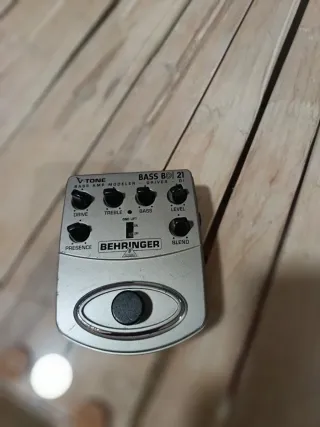Behringer BDI21 V-Tone Pedal DI