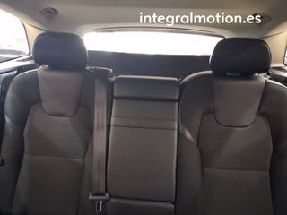 Volvo XC60 2.0 B4 D AWD Momentum Pro Auto