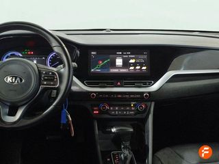 Kia Niro 1.6 GDi HEV 104kW (141CV) Drive