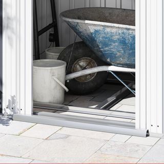 Caseta De Jardín Para Herramientas De Acero 1.2X2X1.8M Con Base, Cobertizo De Jardín Con Ventanas Transparentes, Cerradura, Puerta Corredera, Techo Inclinado, 2 Ganchos Y 2 Salidas De Aire, Gris