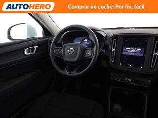 Volvo XC40 2.0 B3 Mild-Hybrid Essential 2WD
