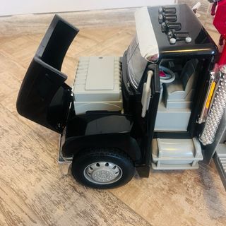 Camión grúa DRIVEN con coche