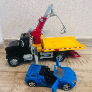 Camión grúa DRIVEN con coche