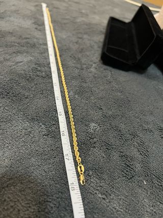 Cadena de oro 18K estilo cuerda