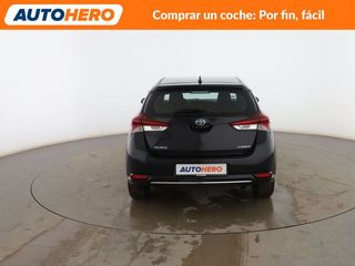 Toyota Auris 1.8 Hybrid Business