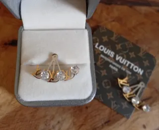 Pendientes Louis. V Bicolor. Con Circonitas Cubica