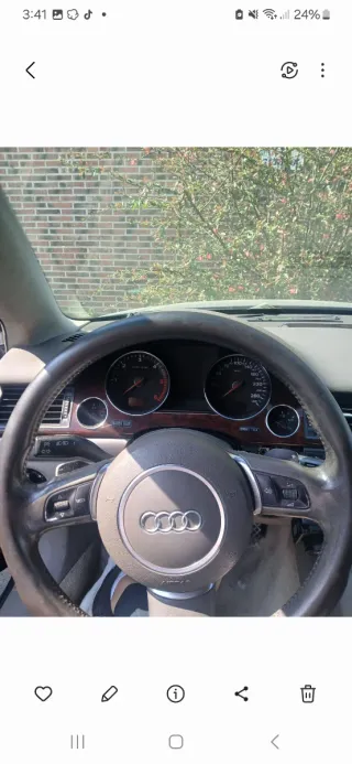 Audi A8 2004
