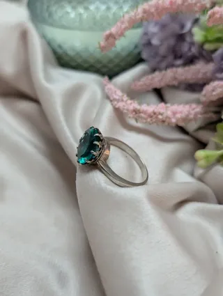 Anillo Plata Piedra Verde