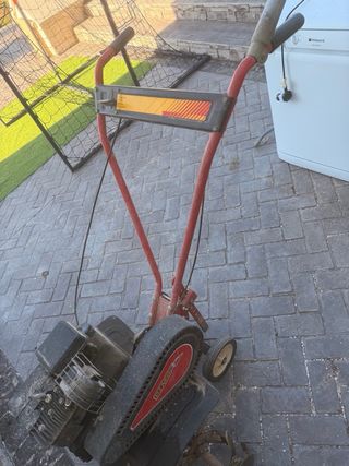 Motoazada con motor Briggs & Stratton