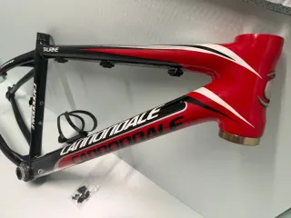 Cuadro Cannondale Taurine Carbono BB30 Shimano