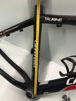 Cuadro Cannondale Taurine Carbono BB30 Shimano