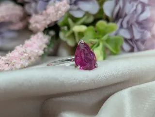 Anillo Plata con Rubí Natural