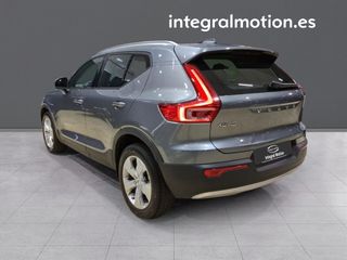 Volvo XC40 2.0 D3 Momentum