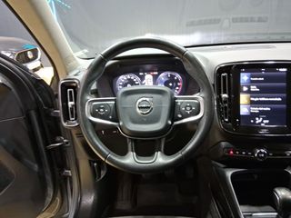 Volvo XC40 2.0 D3 Momentum