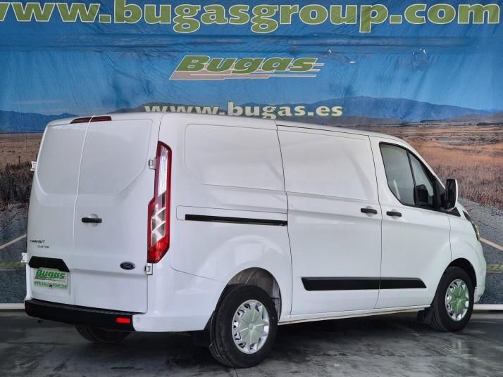 Ford Transit Custom 2022, foto 6