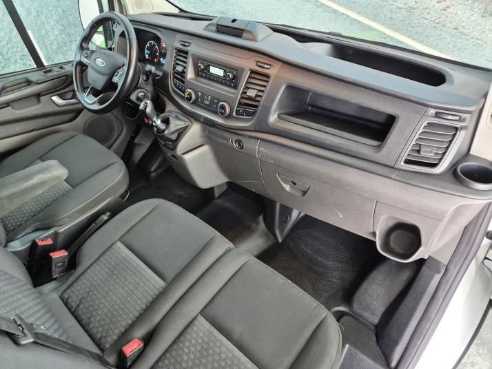 Ford Transit Custom 2022, foto 8