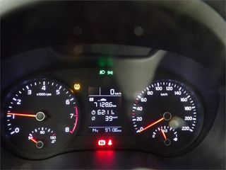 KIA Stonic 1.0 T-GDi 88kW (120CV) Drive