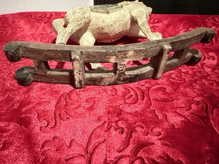 Caballo balancín arte popular  antiguo