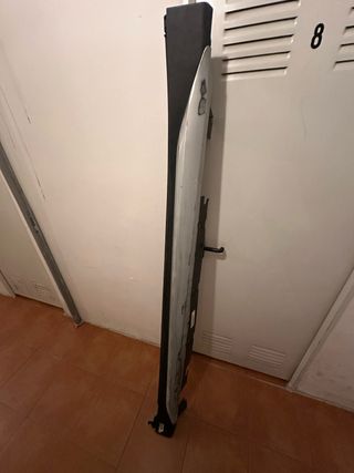 Talonera Izquierda BMW X1