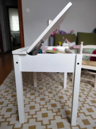 Pupitre infantil blanco