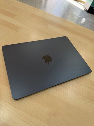 MacBook Air 13 M3 8GB 256GB SSD Gris