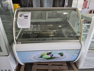 VITRINA EXPOSITORA DE HELADOS